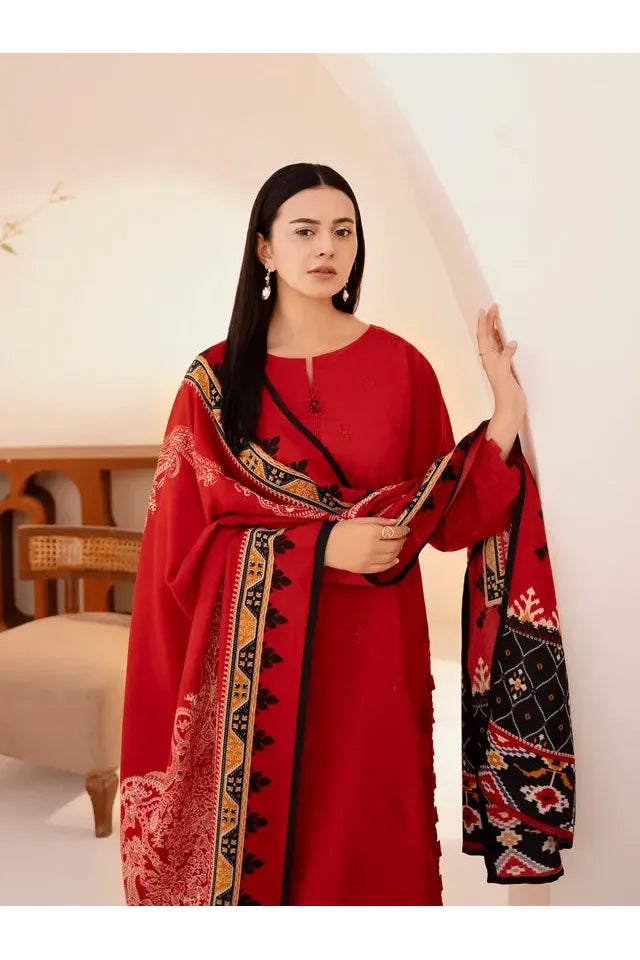 Pret 3Pc Embroidered Khaddar Suit