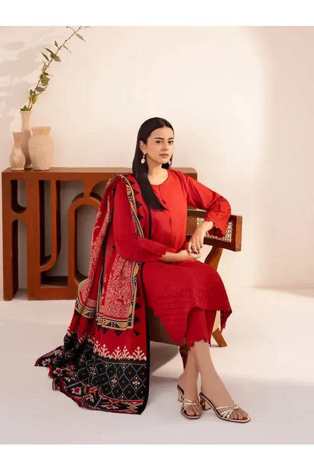Pret 3Pc Embroidered Khaddar Suit