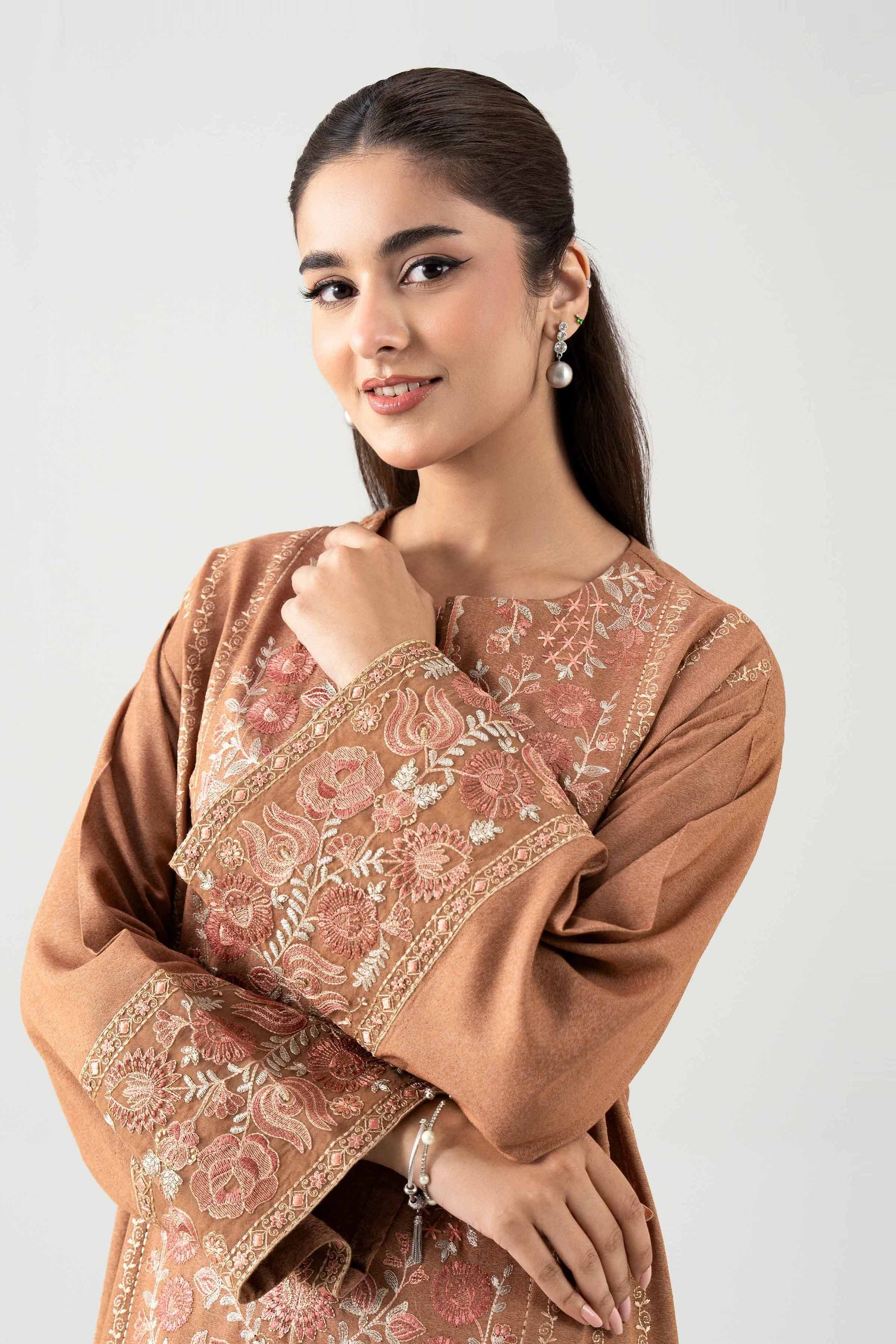 2 Piece - Embroidered Suit - 42502336