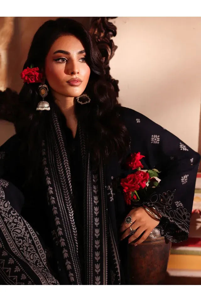 Pret 3Pc Embroidered Jacquard Suit